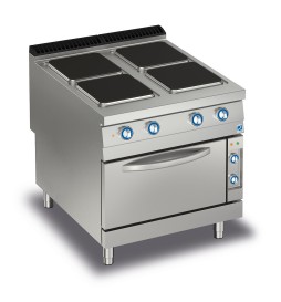 KITCHEN 4 ELECTRIC SQUARE PLATES ON ELECTRIC OVEN